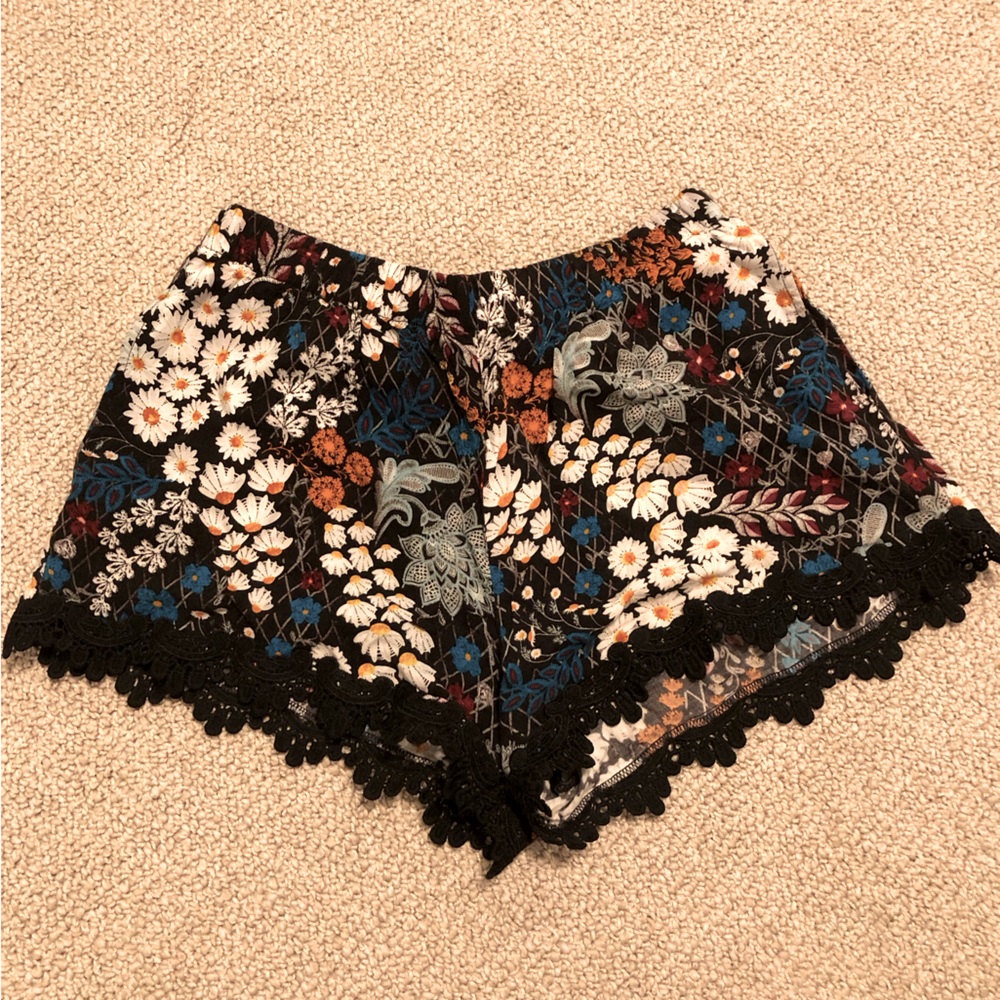 Harmony + havoc shorts